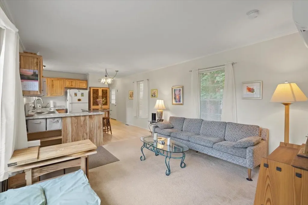 91 Shelburnewood Drive Shelburne VT 05482