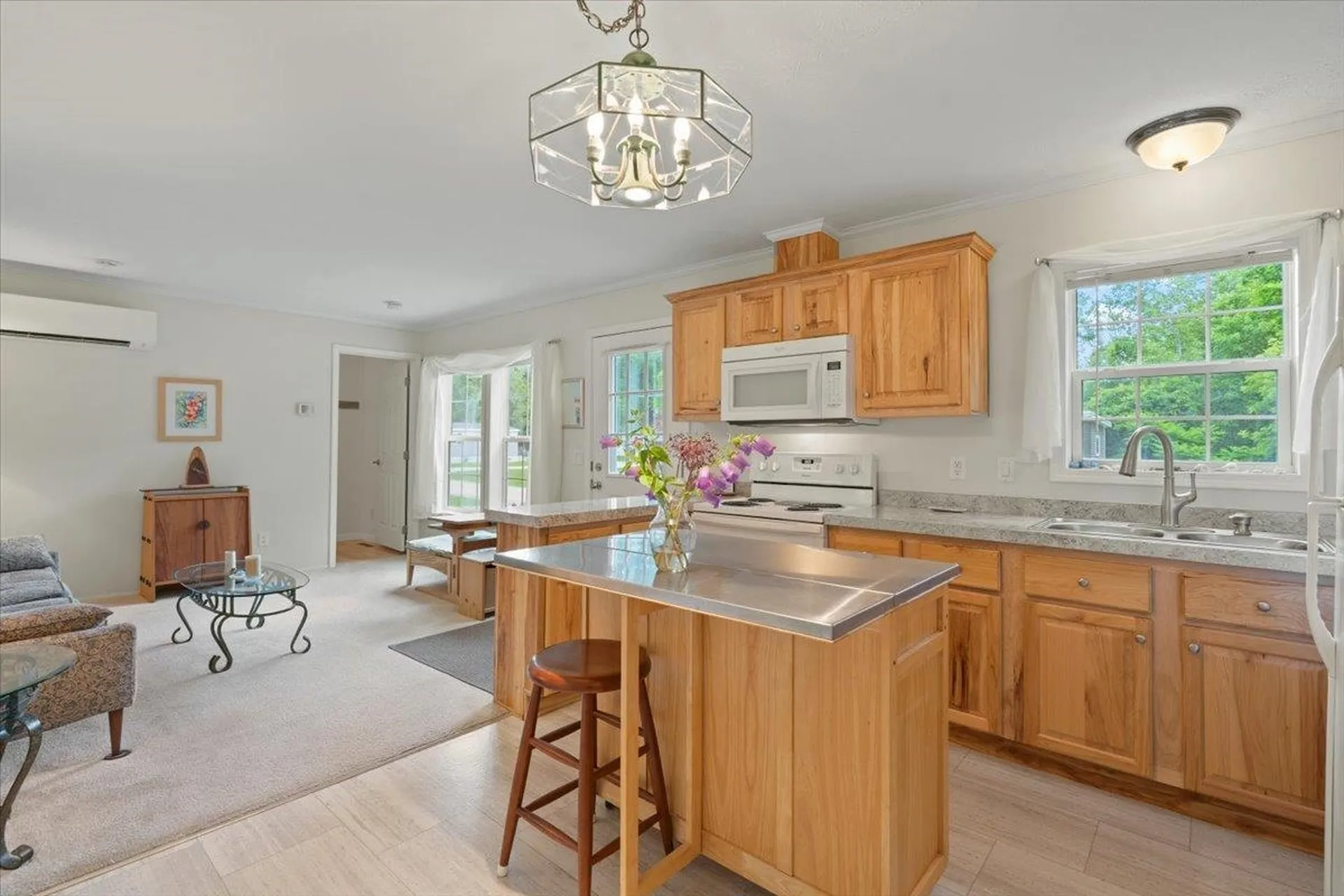 91 Shelburnewood Drive Shelburne VT 05482