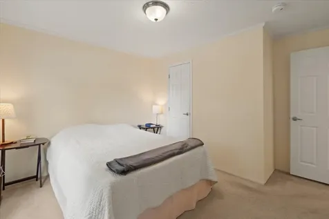 91 Shelburnewood Drive Shelburne VT 05482