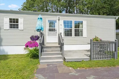91 Shelburnewood Drive Shelburne VT 05482
