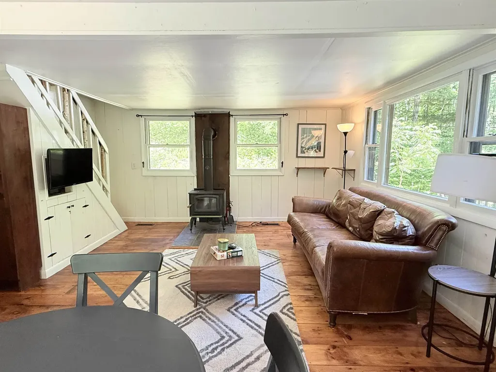 8 Beech Tree Lane Newfane VT 05345