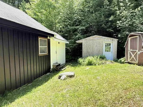 8 Beech Tree Lane Newfane VT 05345
