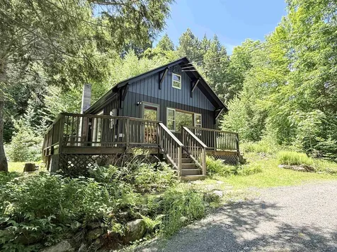 8 Beech Tree Lane Newfane VT 05345
