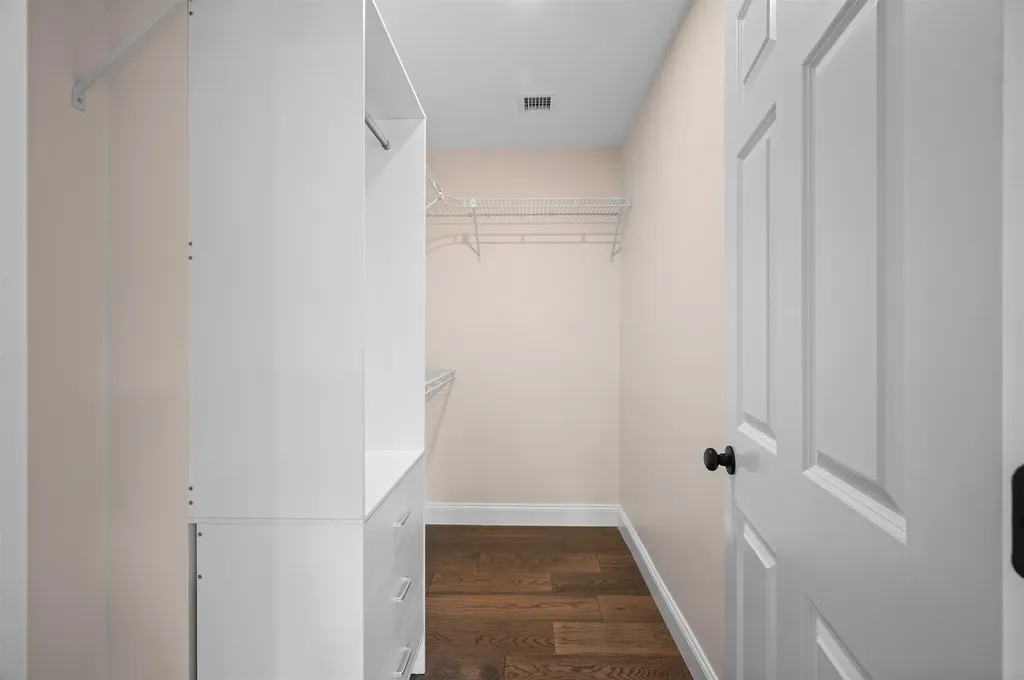 335 Raymond Road Chester NH 03036