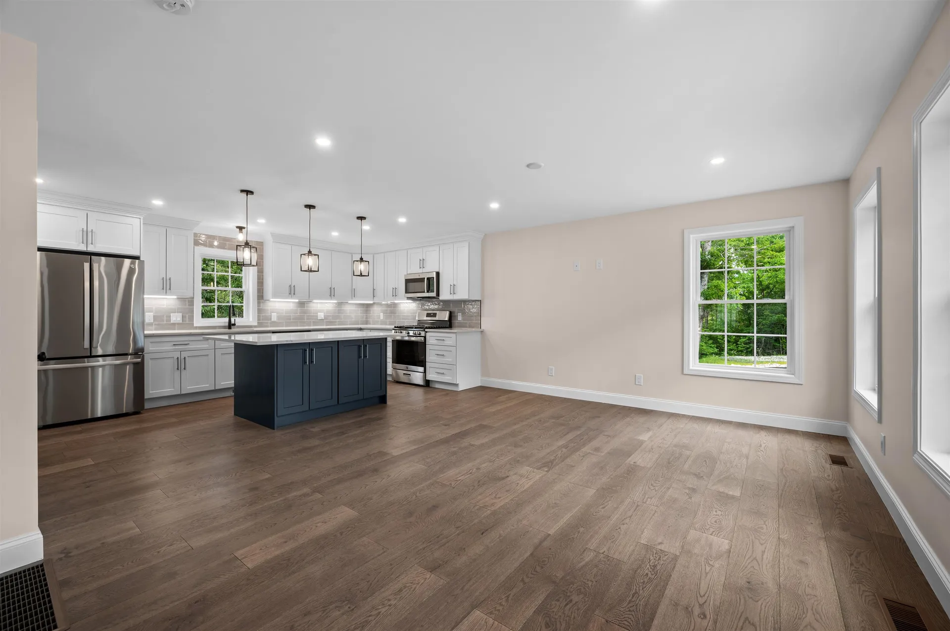 335 Raymond Road Chester NH 03036