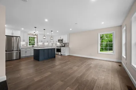 335 Raymond Road Chester NH 03036