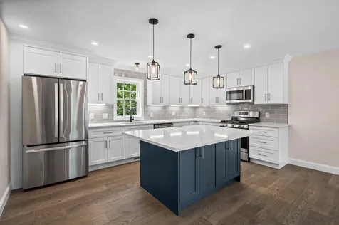 335 Raymond Road Chester NH 03036