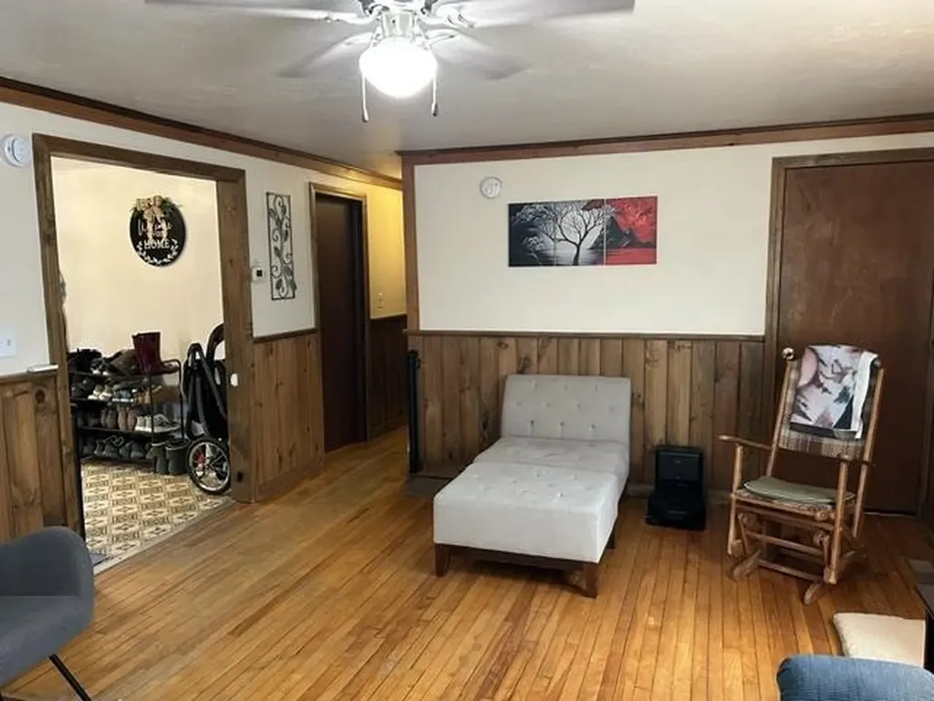 33 Edwards Street Colebrook NH 03576