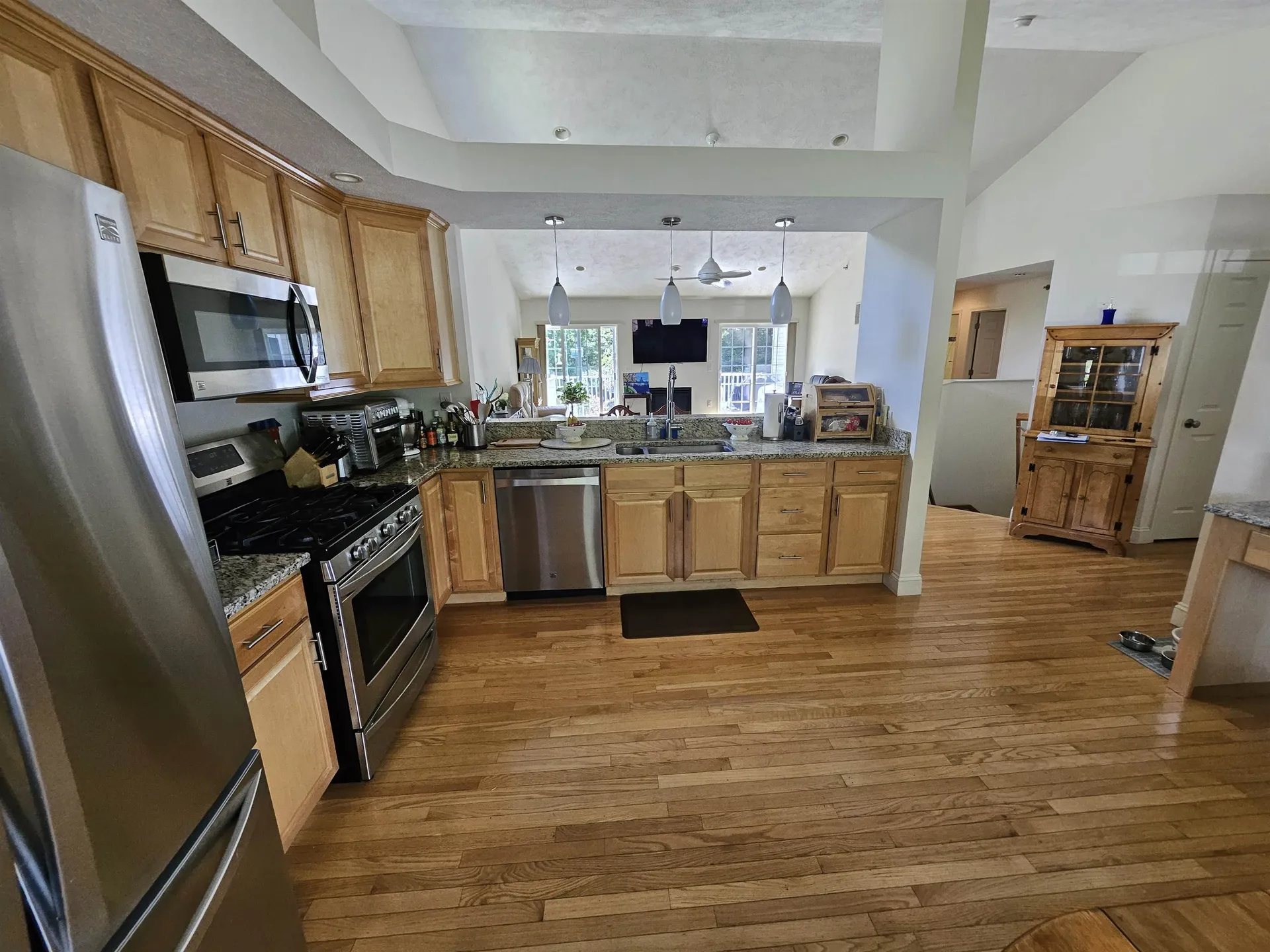 9 Hemlock Drive Newton NH 03858