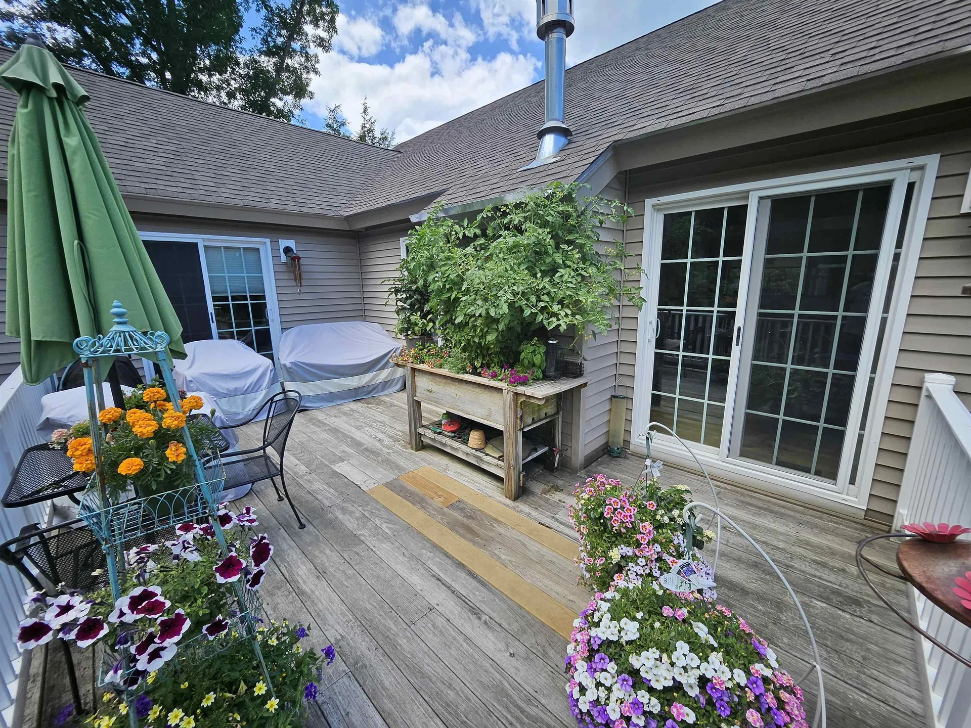 9 Hemlock Drive Newton NH 03858
