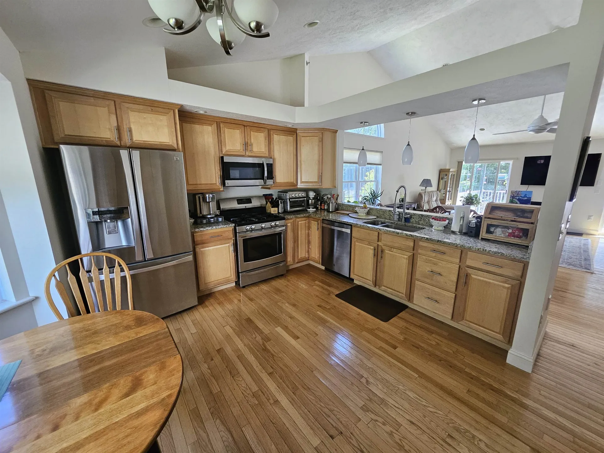 9 Hemlock Drive Newton NH 03858