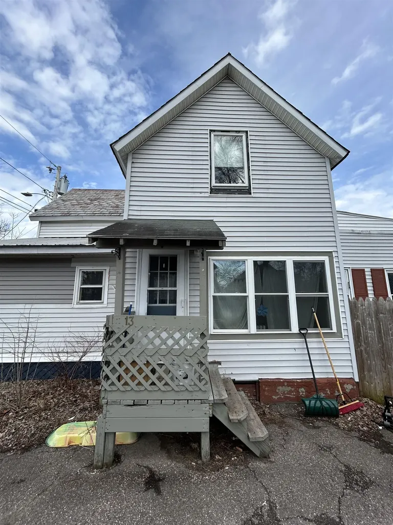13 Crowley Street Burlington VT 05401