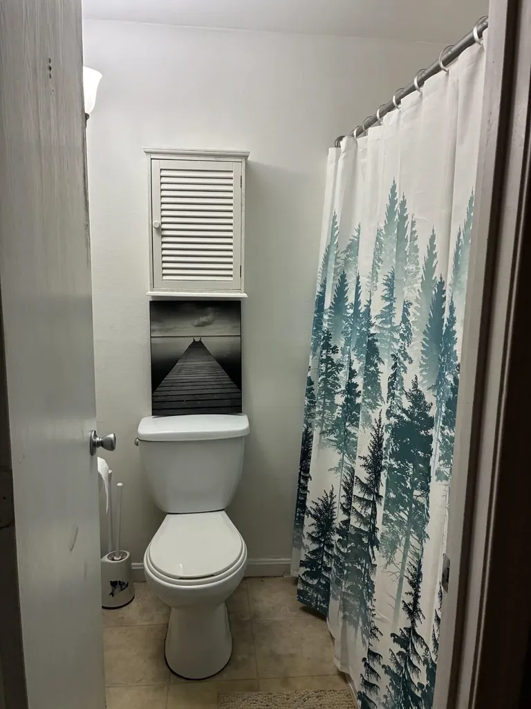 131 Cricketbrook Avenue Dover NH 03820
