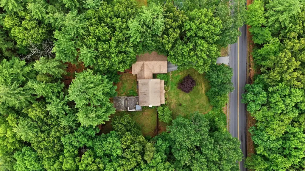 25 Camp Sargent Road Merrimack NH 03054