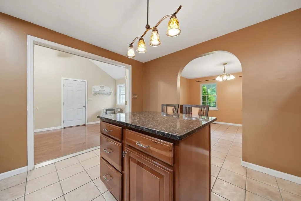 25 Camp Sargent Road Merrimack NH 03054