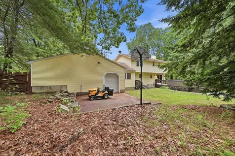 25 Camp Sargent Road Merrimack NH 03054