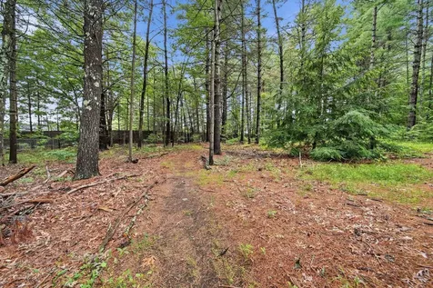25 Camp Sargent Road Merrimack NH 03054