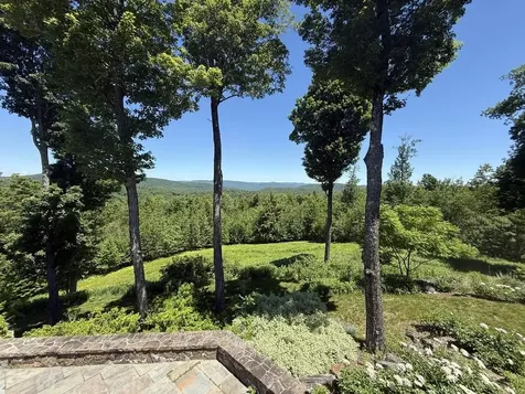 816 Black Bear Road Jamaica VT 05343