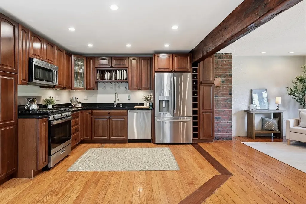 25 Bonair Avenue Hampton NH 03842