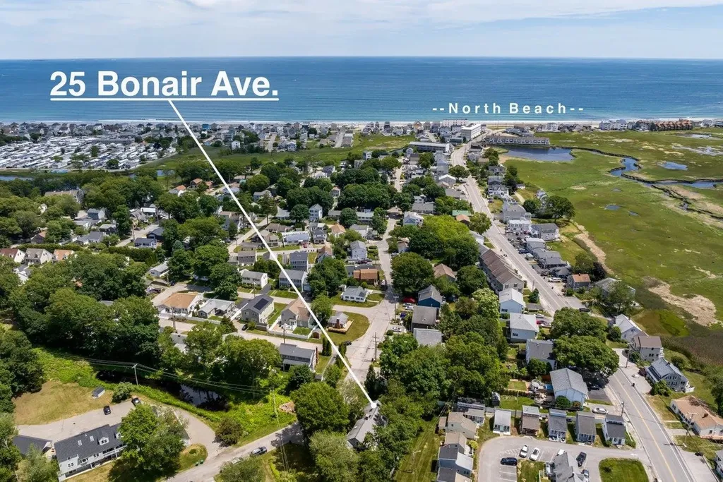 25 Bonair Avenue Hampton NH 03842