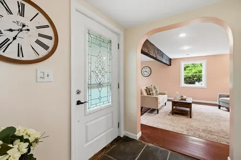 25 Bonair Avenue Hampton NH 03842
