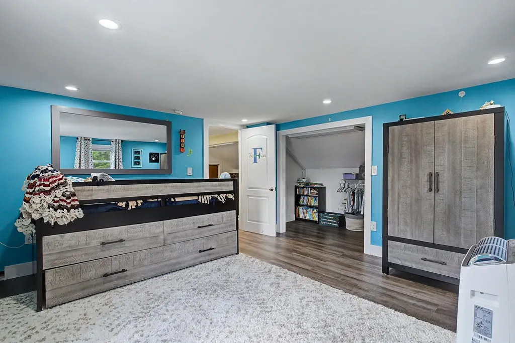 30 Elmview Circle Dover NH 03820