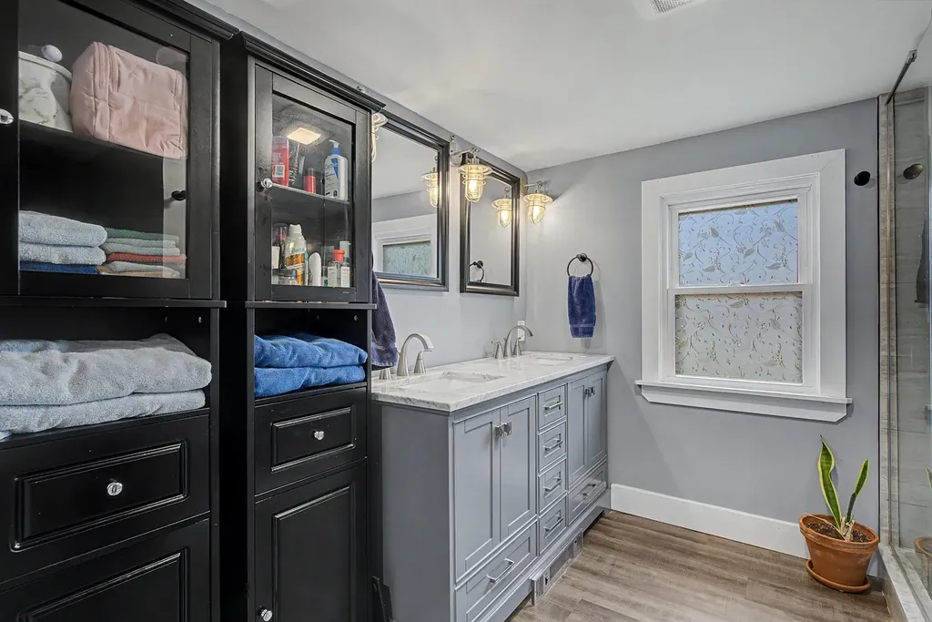 30 Elmview Circle Dover NH 03820