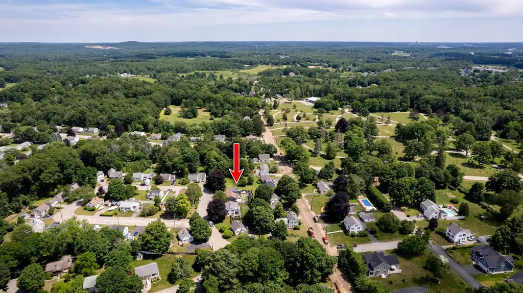 30 Elmview Circle Dover NH 03820