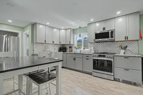 30 Elmview Circle Dover NH 03820