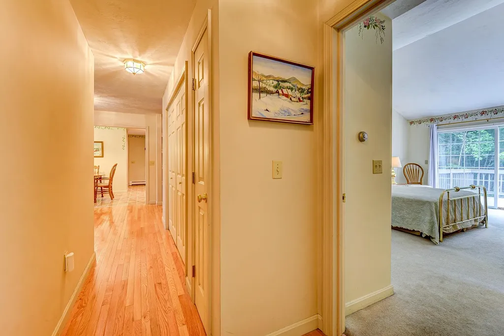 407 Dandiview Road Conway NH 03860