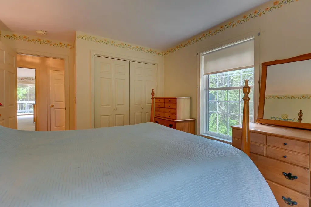 407 Dandiview Road Conway NH 03860