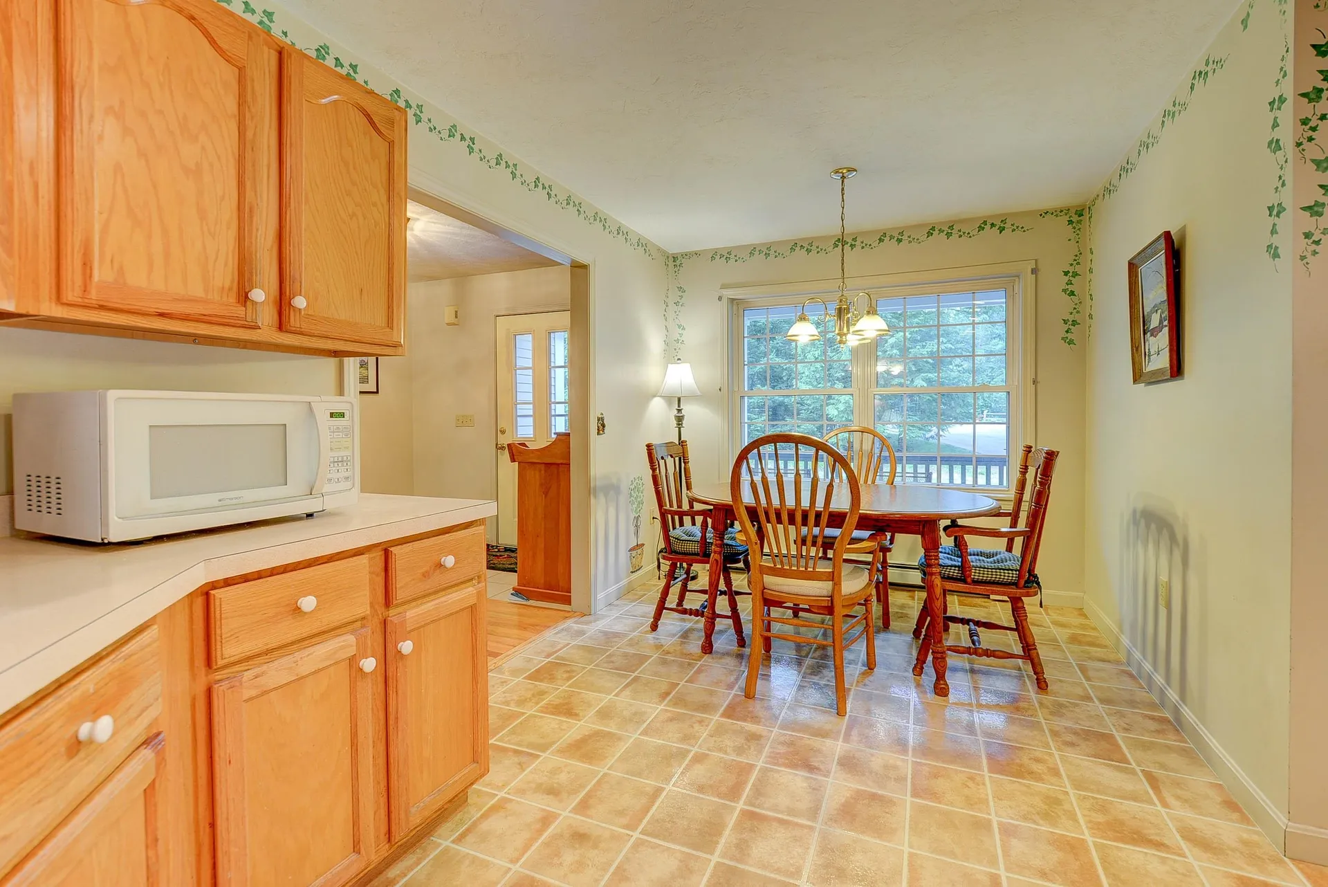 407 Dandiview Road Conway NH 03860