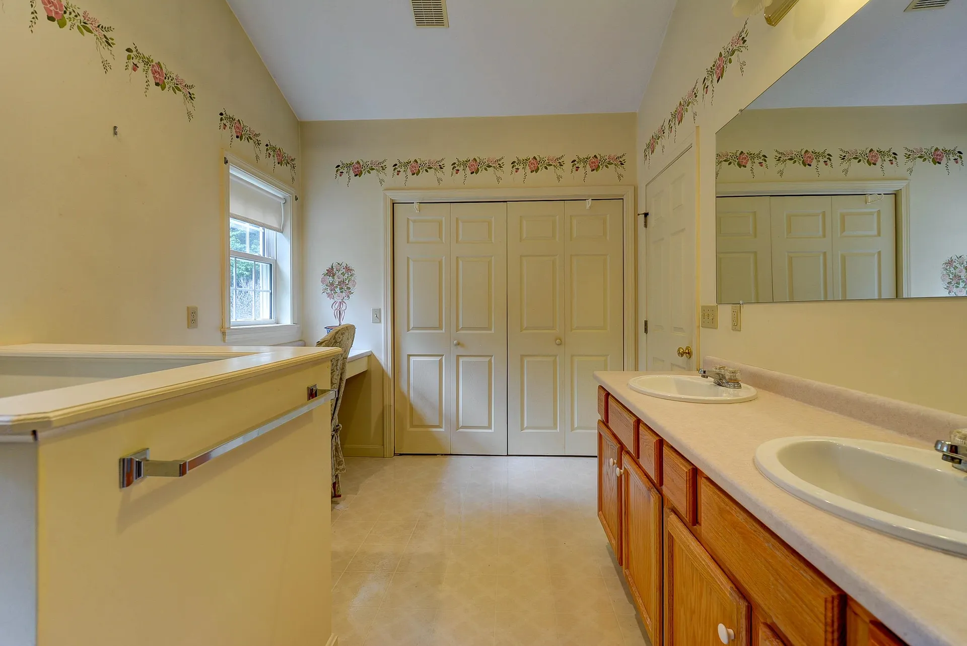 407 Dandiview Road Conway NH 03860