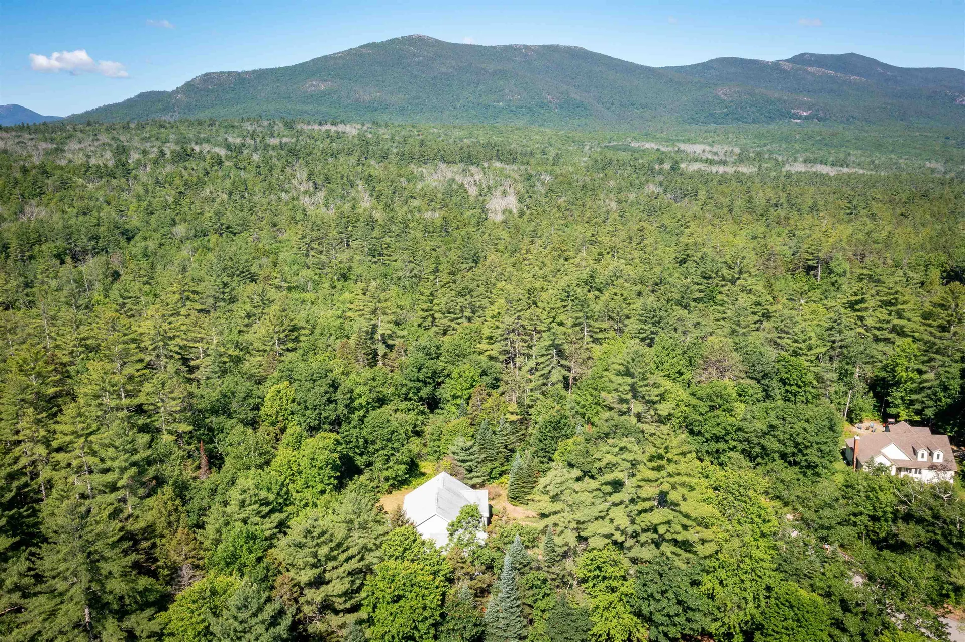 407 Dandiview Road Conway NH 03860