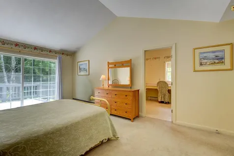 407 Dandiview Road Conway NH 03860
