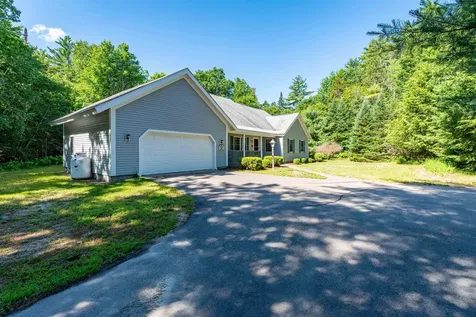 407 Dandiview Road Conway NH 03860