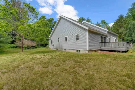 407 Dandiview Road Conway NH 03860