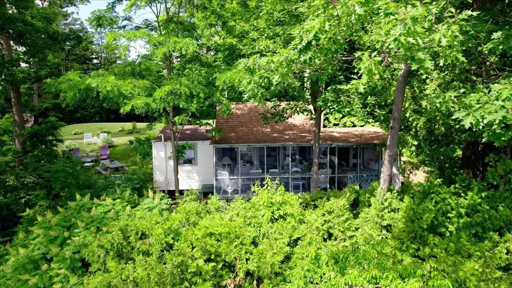 1702 Porters Point Road Colchester VT 05446