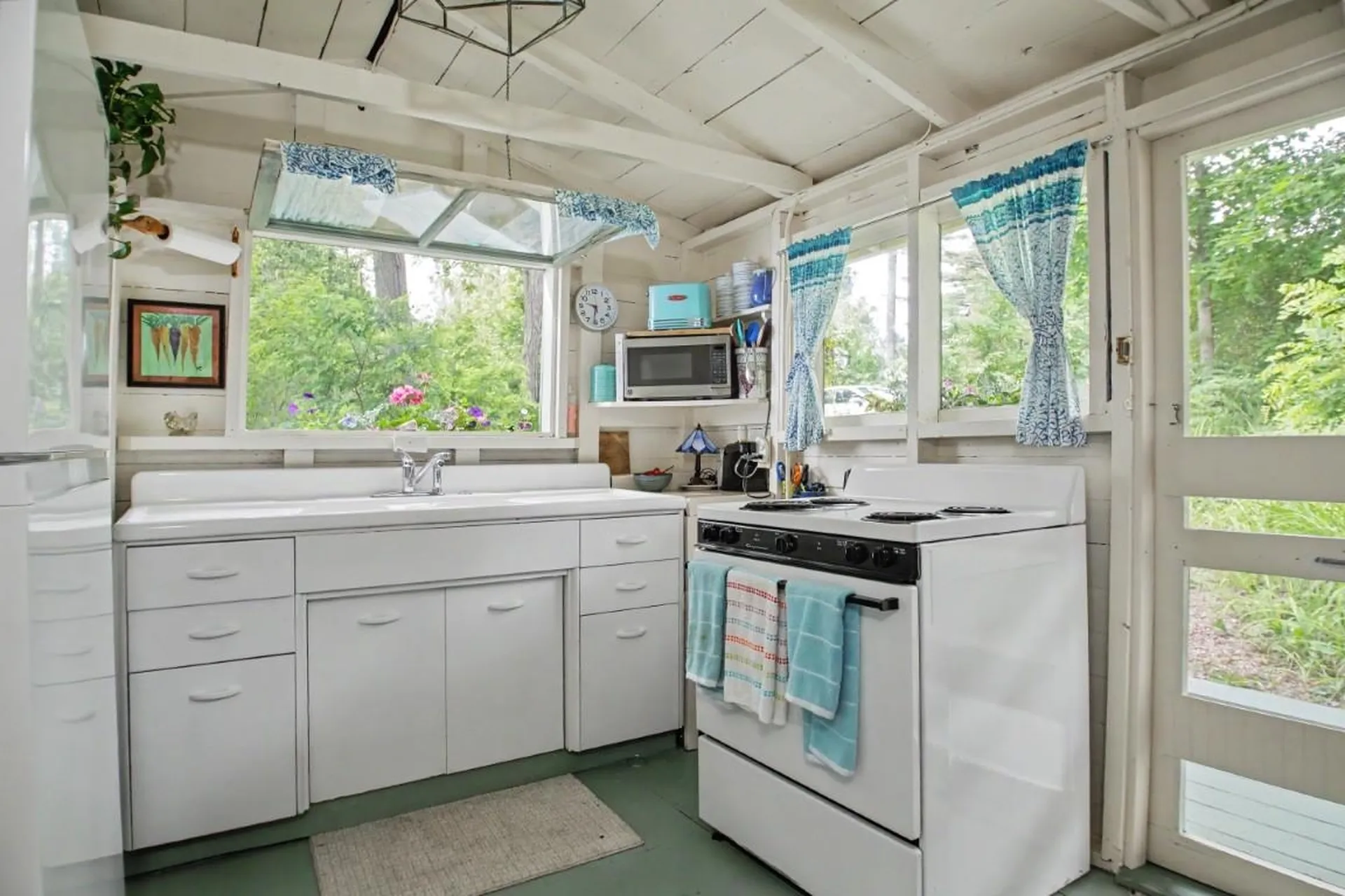 1702 Porters Point Road Colchester VT 05446
