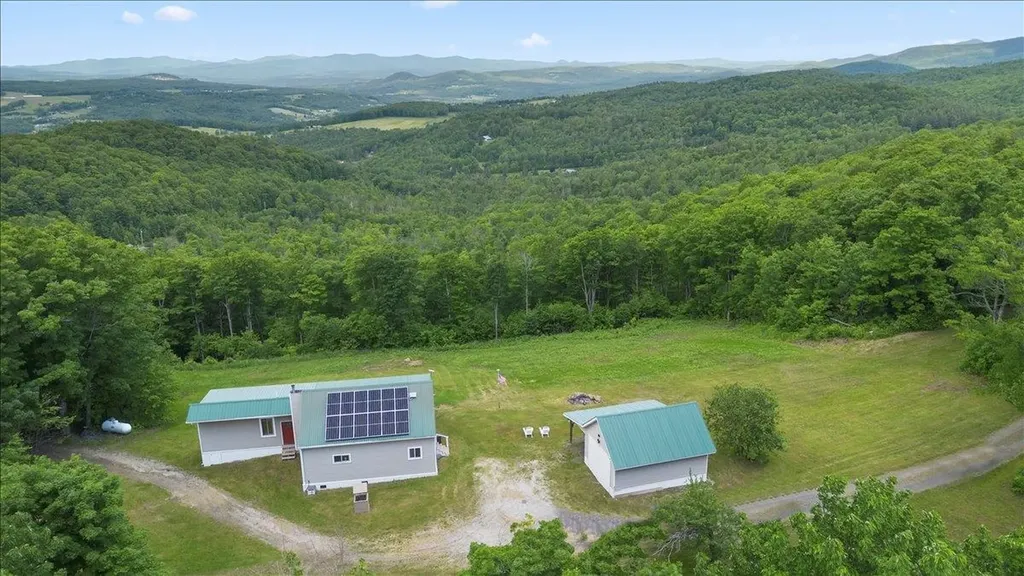 1882 Woodchuck Hollow Road Washington VT 05675
