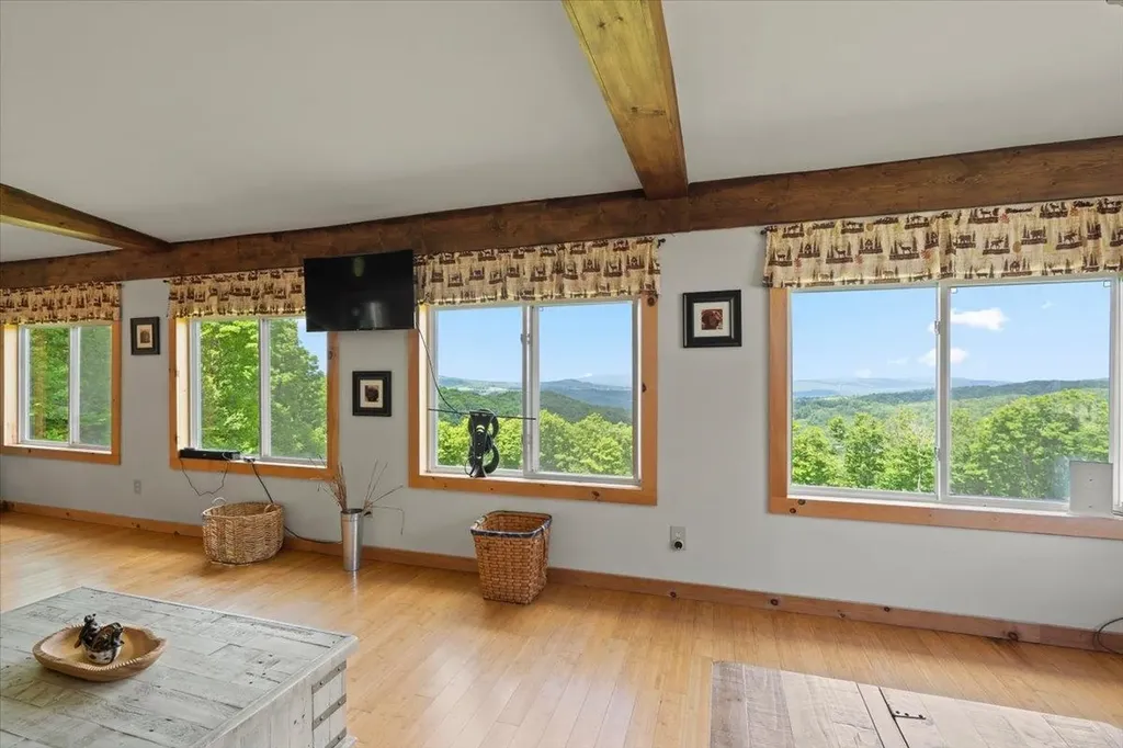 1882 Woodchuck Hollow Road Washington VT 05675