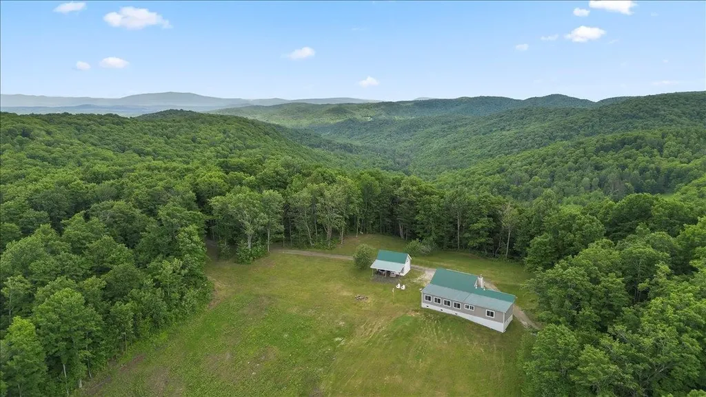 1882 Woodchuck Hollow Road Washington VT 05675