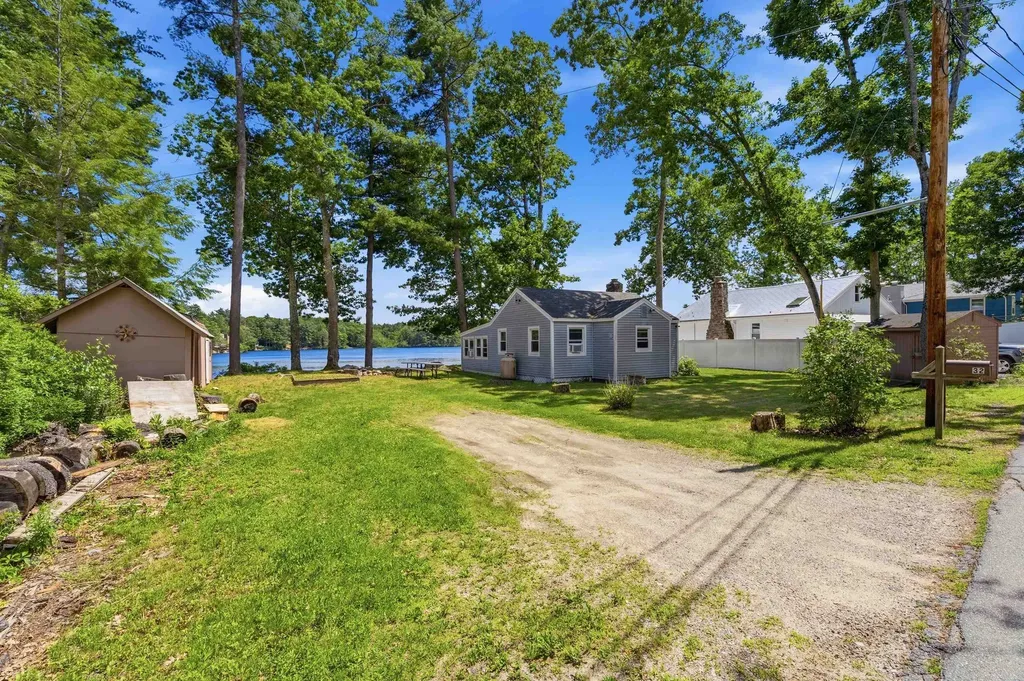 32 N Shore Road Sandown NH 03873