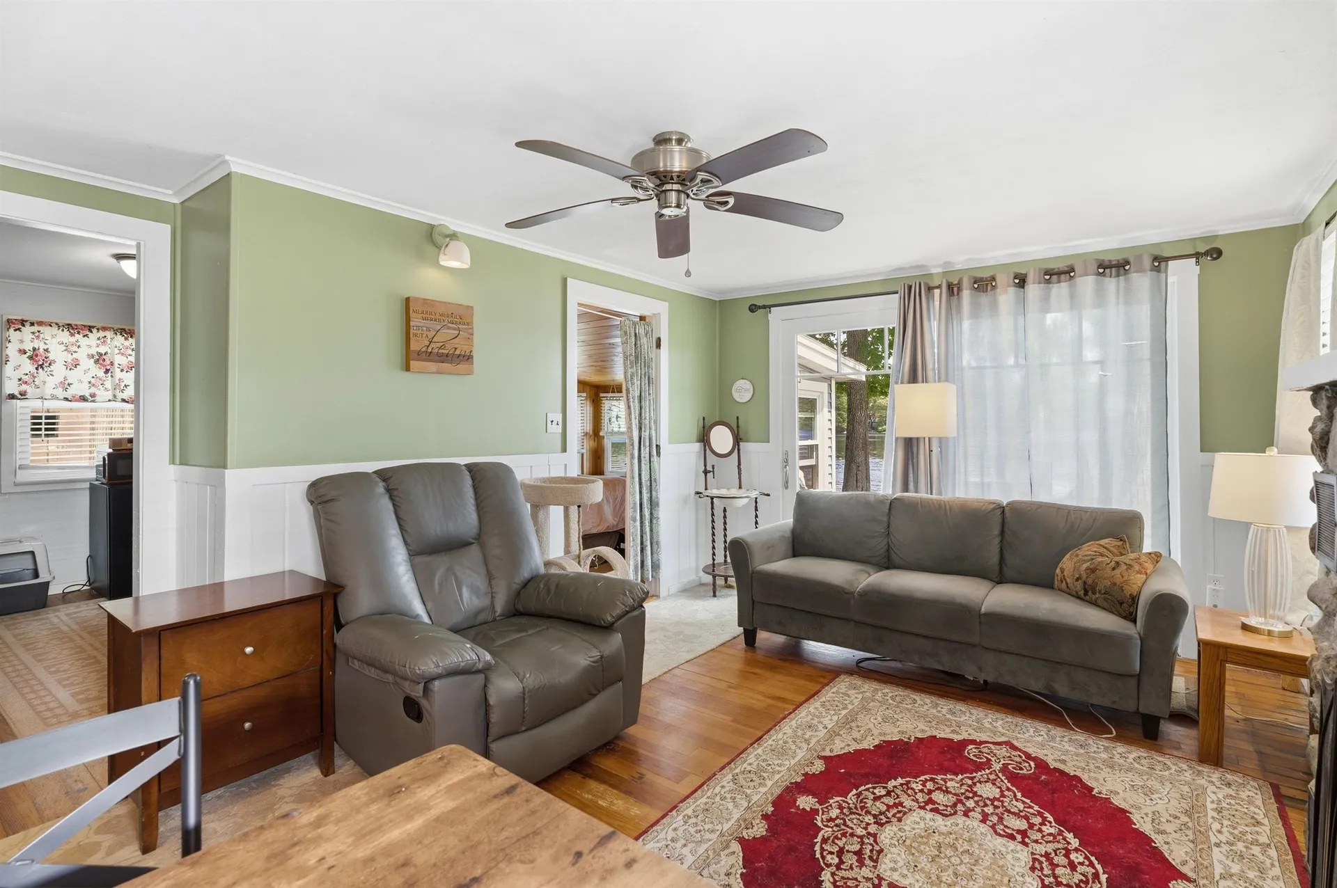 32 N Shore Road Sandown NH 03873