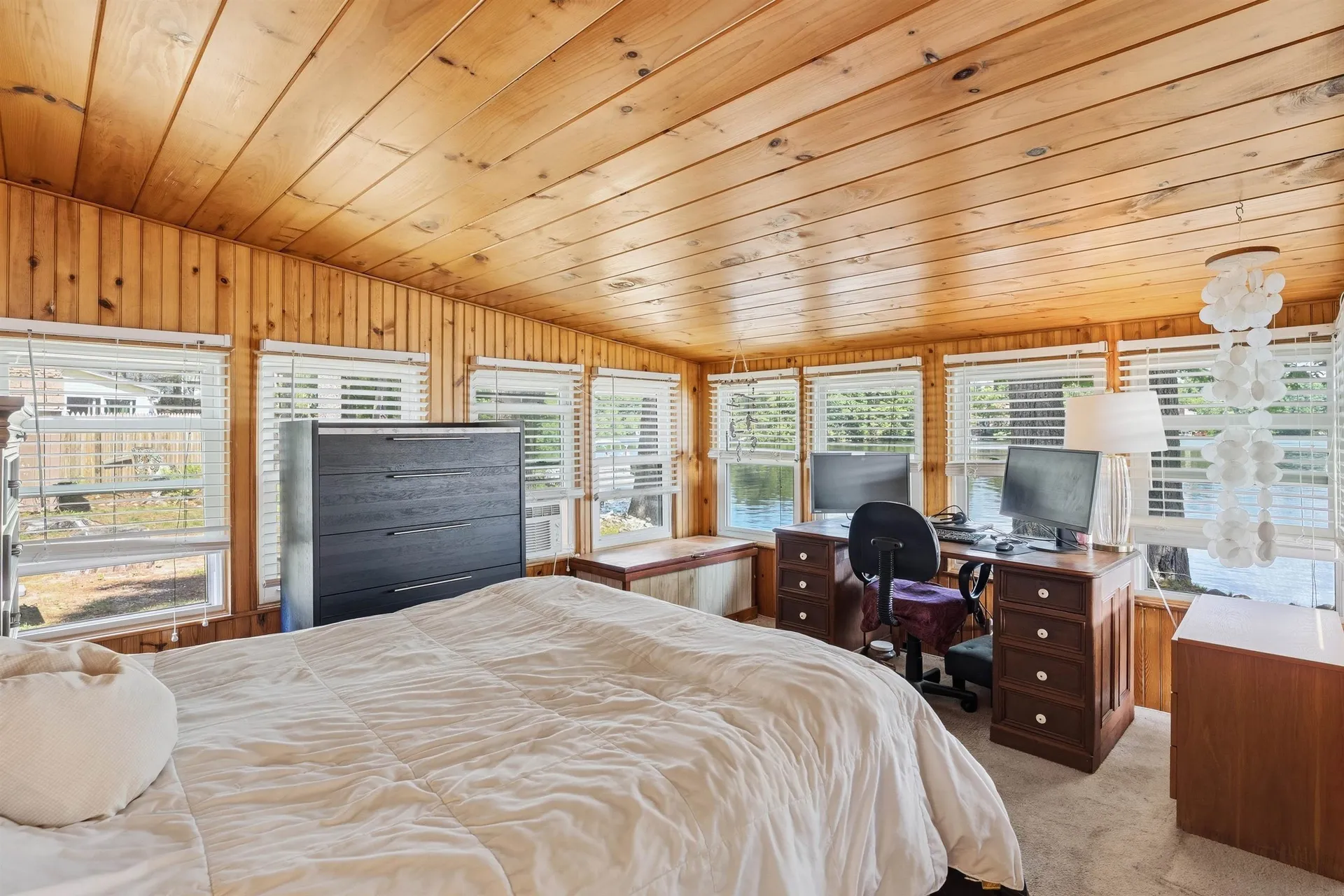 32 N Shore Road Sandown NH 03873