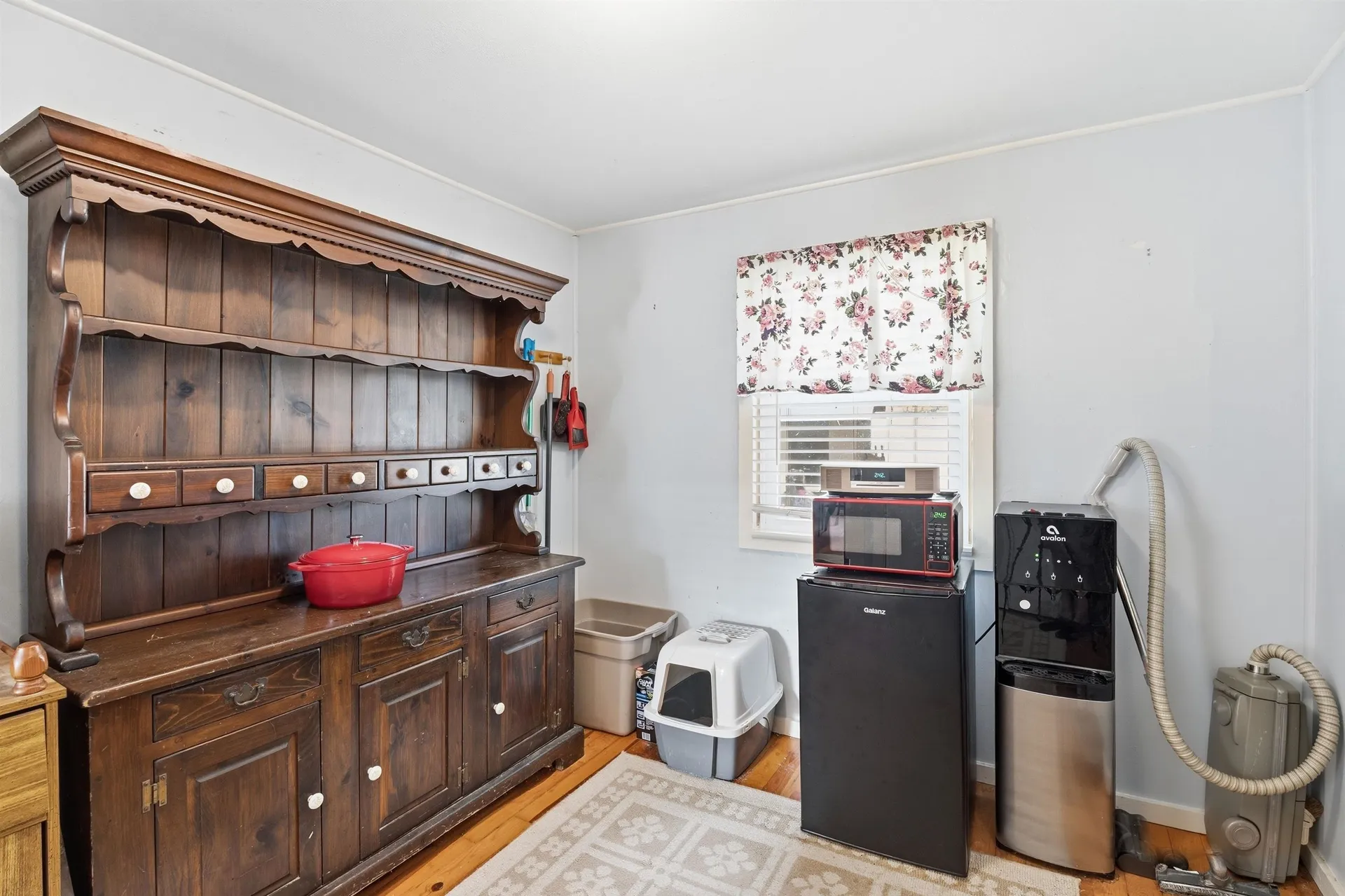 32 N Shore Road Sandown NH 03873