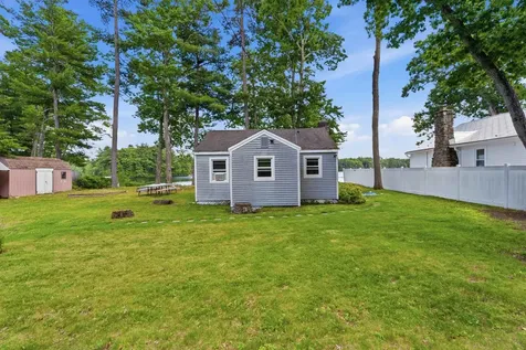 32 N Shore Road Sandown NH 03873