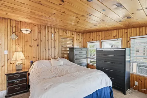 32 N Shore Road Sandown NH 03873