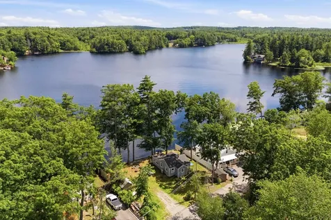 32 N Shore Road Sandown NH 03873