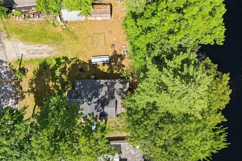 32 N Shore Road Sandown NH 03873